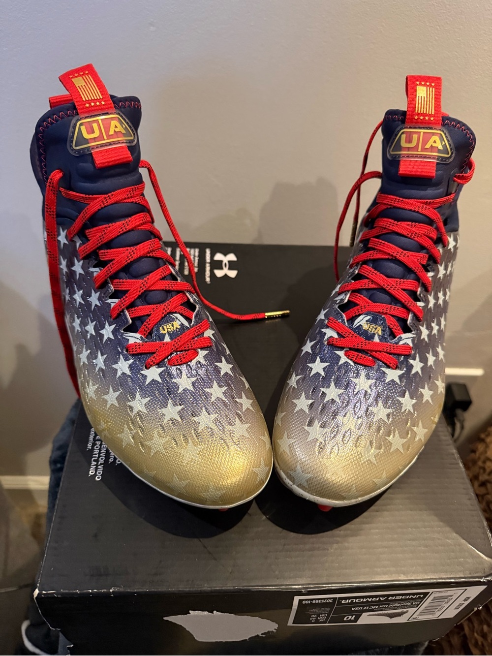 Under Armour Spotlight Lux MC LE USA cleats size 10